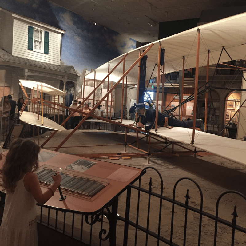 museum_of_air_and_space_review