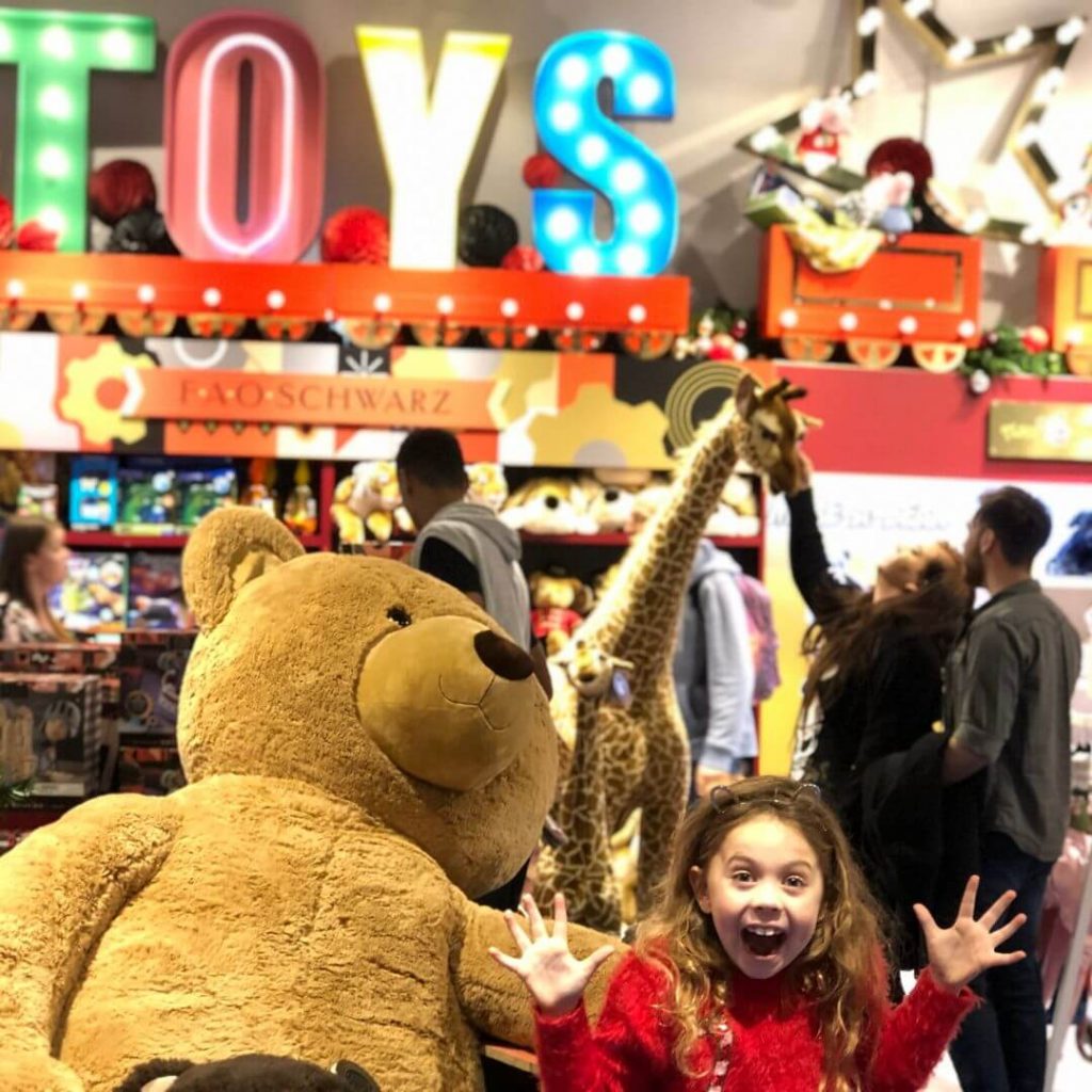 Piper Quinn At Selfridges In Birmingham At Christmas