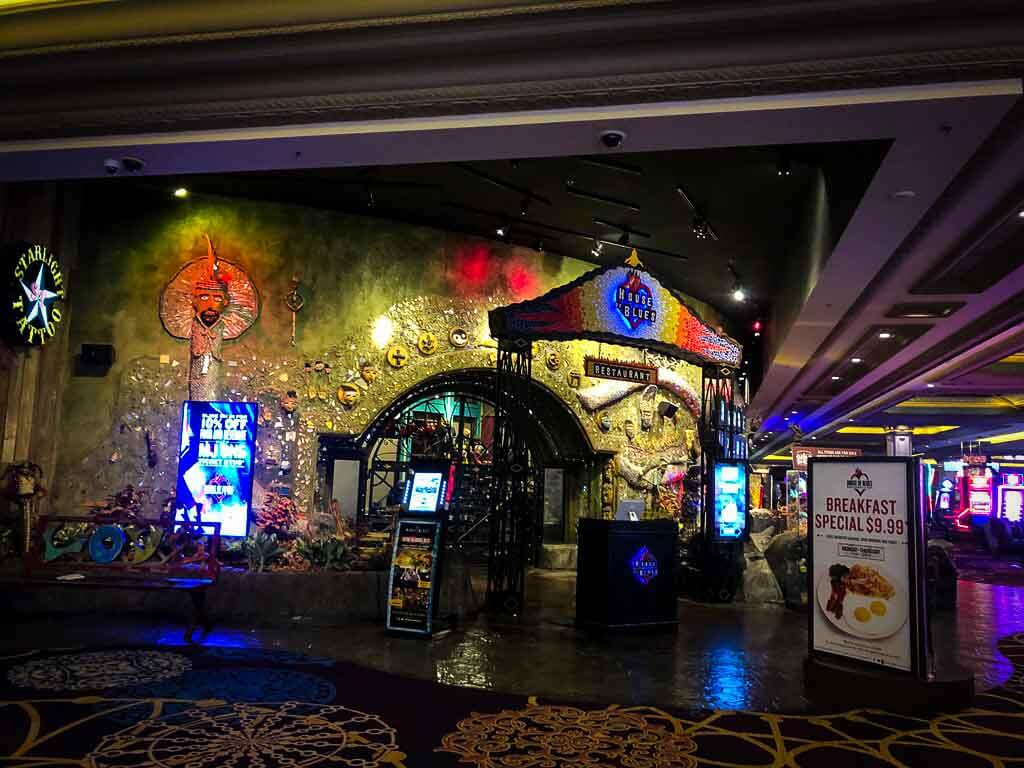 LAS VEGAS GAMBLING: Mandalay Bay casino guide - Begas Vaby