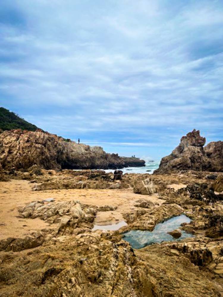 rocky coney glen beach in knysna south africa